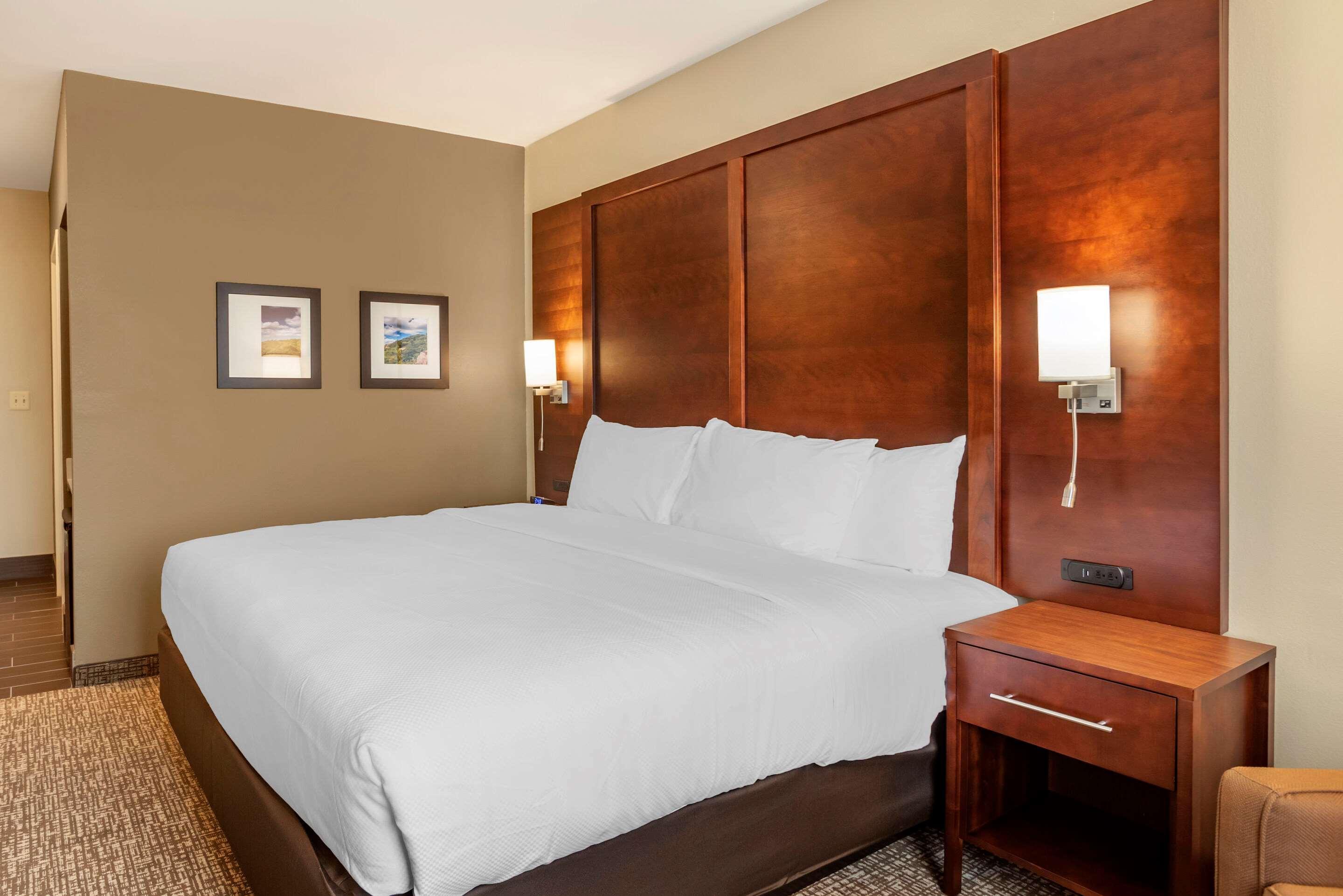 ווינצ'סטר Comfort Inn & Suites מראה חיצוני תמונה