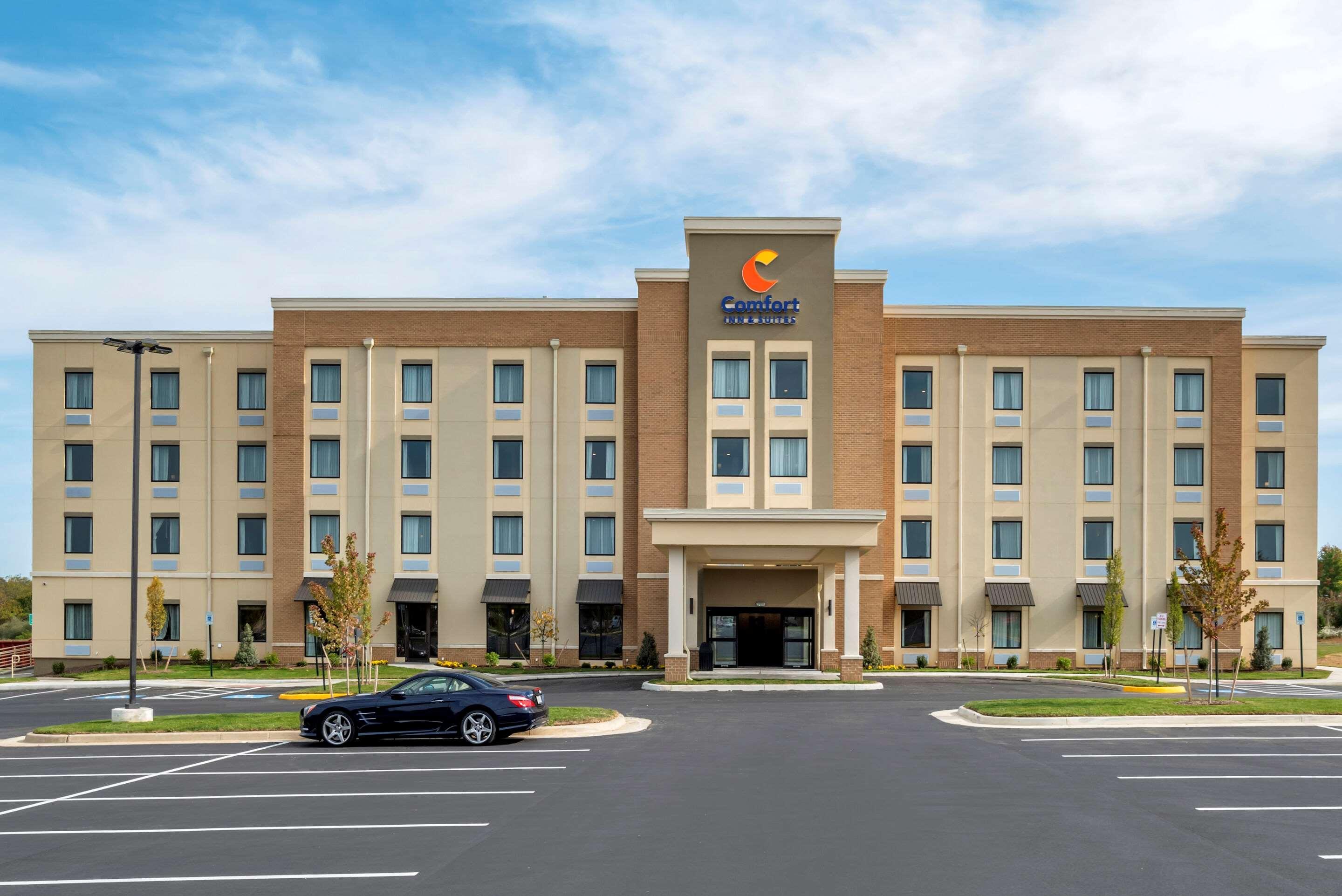 ווינצ'סטר Comfort Inn & Suites מראה חיצוני תמונה