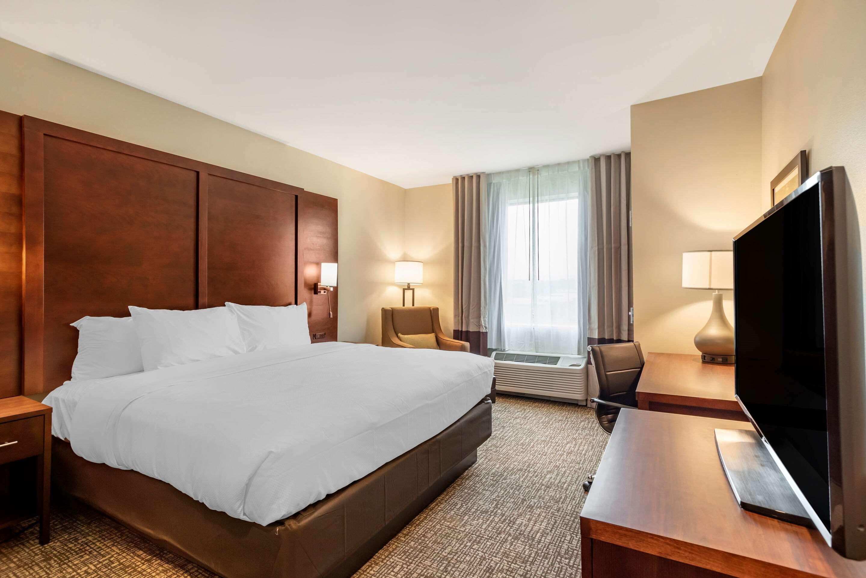 ווינצ'סטר Comfort Inn & Suites מראה חיצוני תמונה