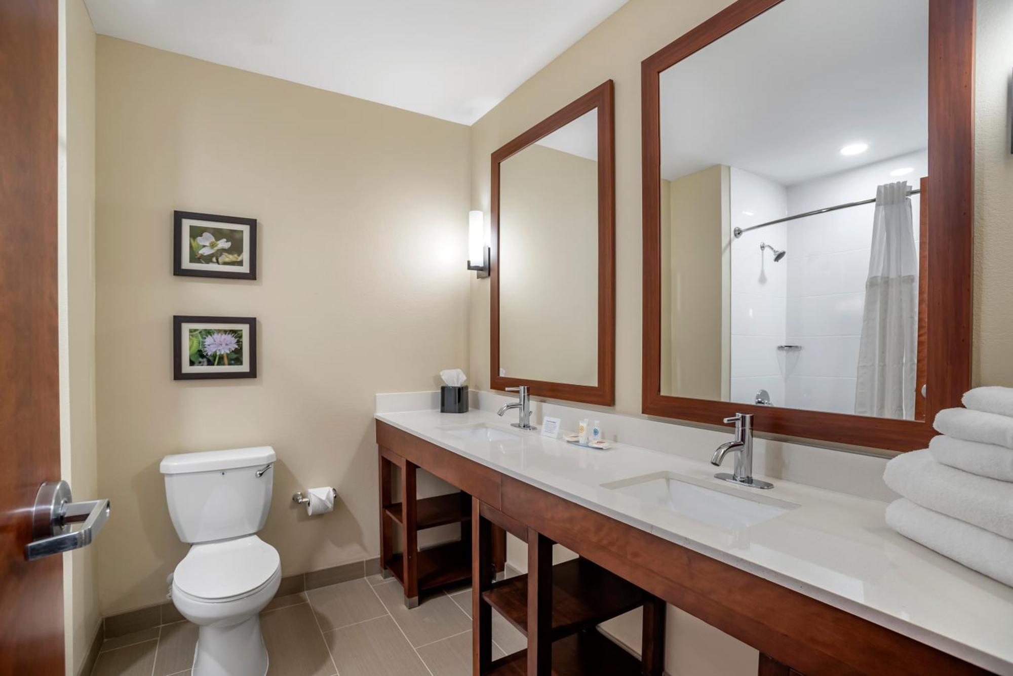 ווינצ'סטר Comfort Inn & Suites חדר תמונה